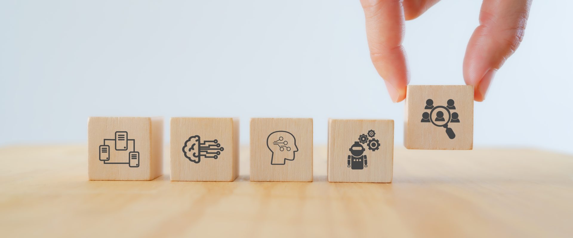 Towards disruptive education: The potential role of artificial intelligence in customised learning