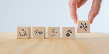 Towards disruptive education: The potential role of artificial intelligence in customised learning